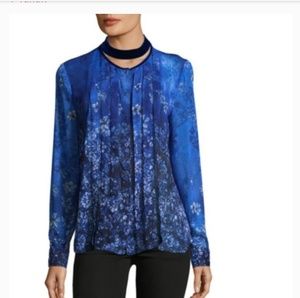 T Tahari long sleeve floral blouse